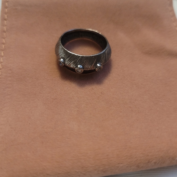 NWOT So Pretty Cara Cotter ring size 6 - Picture 2 of 2